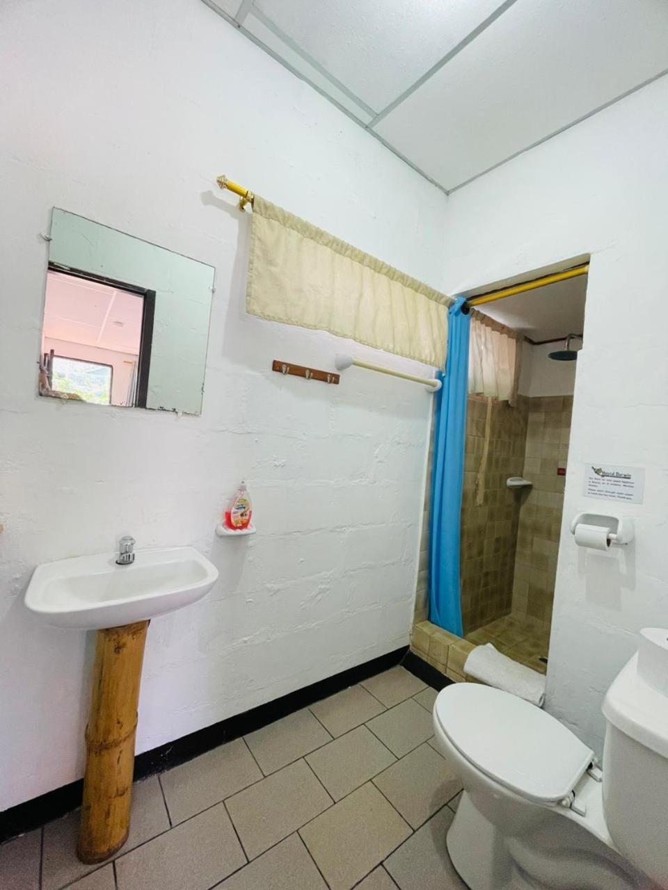 Hostal Darwin Puerto Ayora  Eksteriør bilde