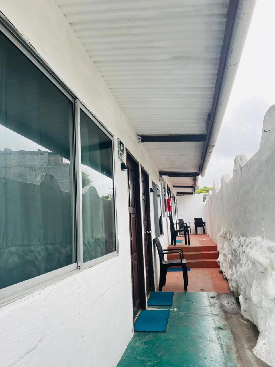 Hostal Darwin Puerto Ayora  Eksteriør bilde